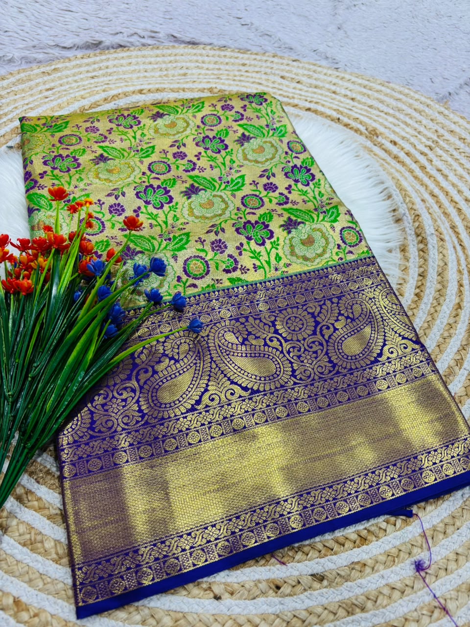 Richie Rich Fancy Silk Blend Saree with Elegant Look