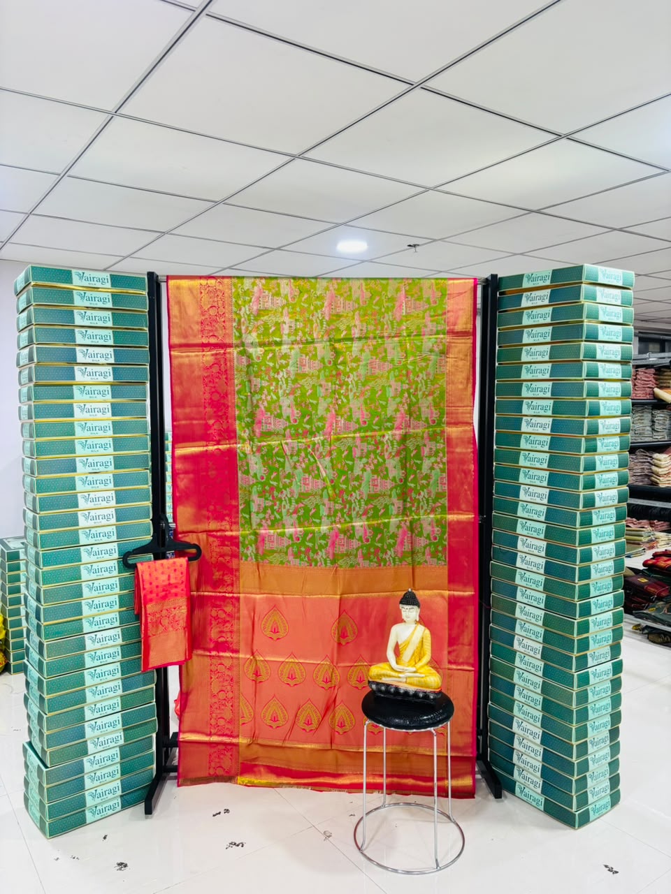Richie Rich Fancy Silk Blend Saree with Elegant Look