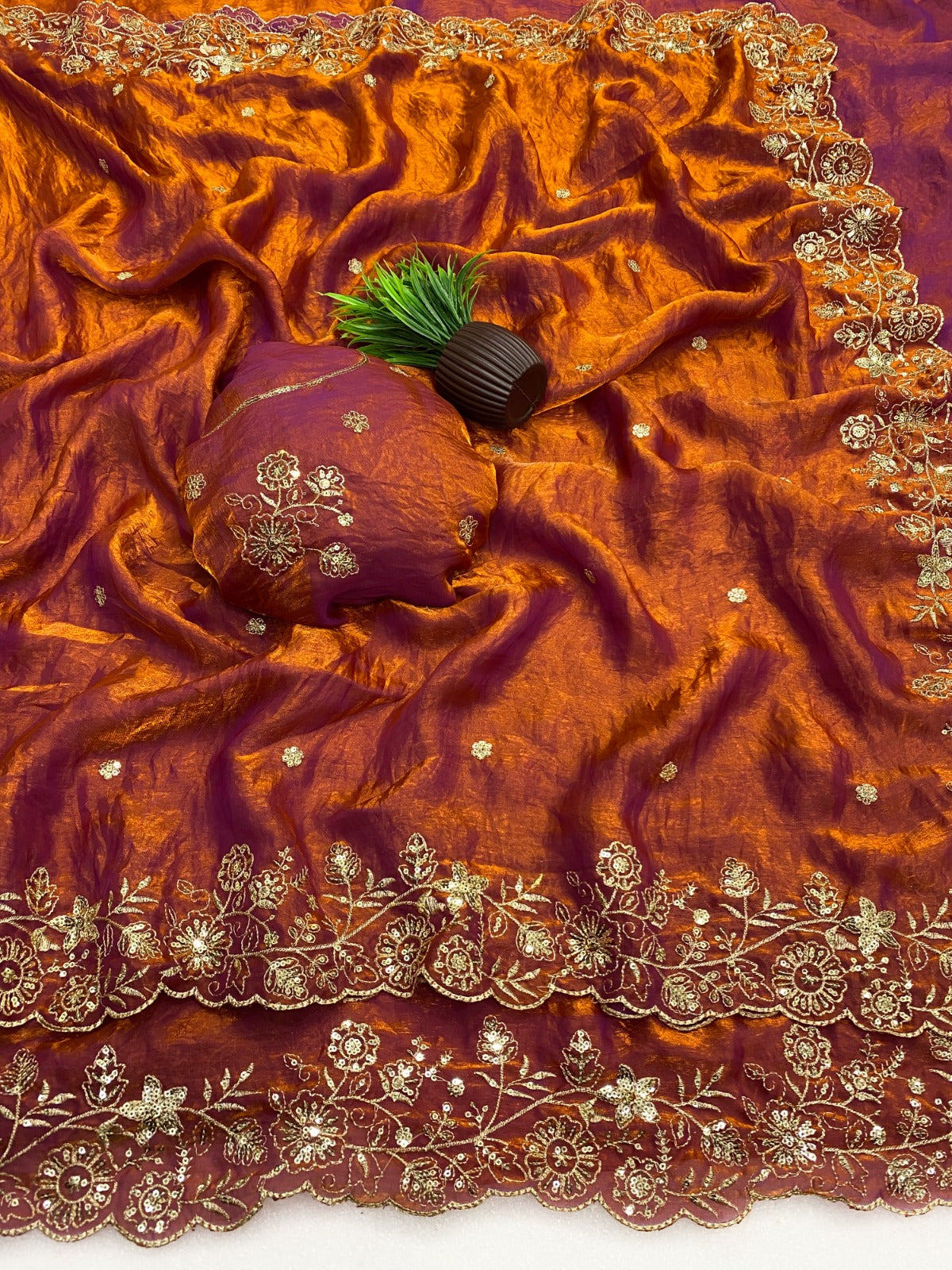 Jimmychoo Embroidred Silk Saree With Blouse Piece