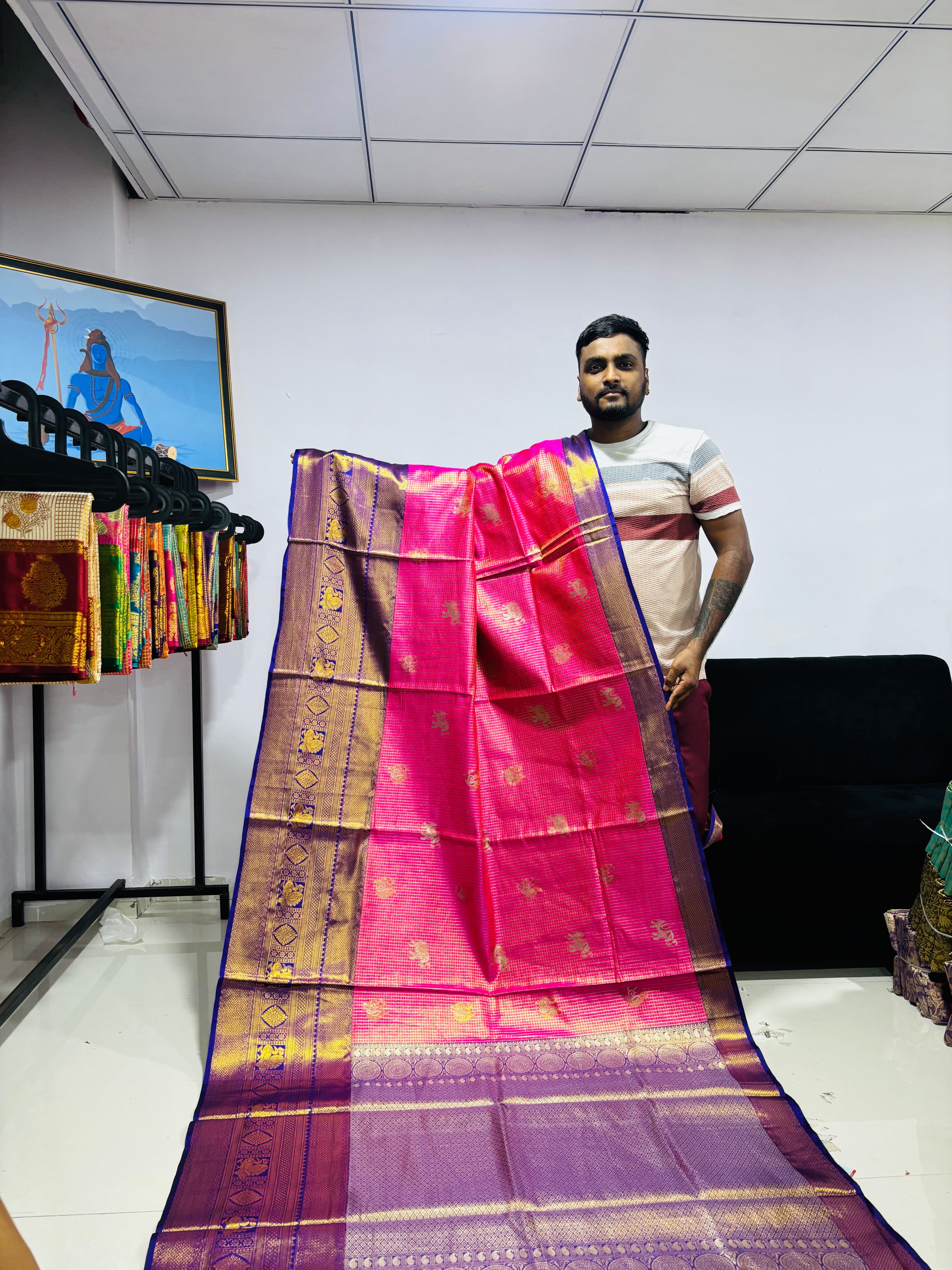 Pattu Silk Saree (VC VINTAGE CHECKS)